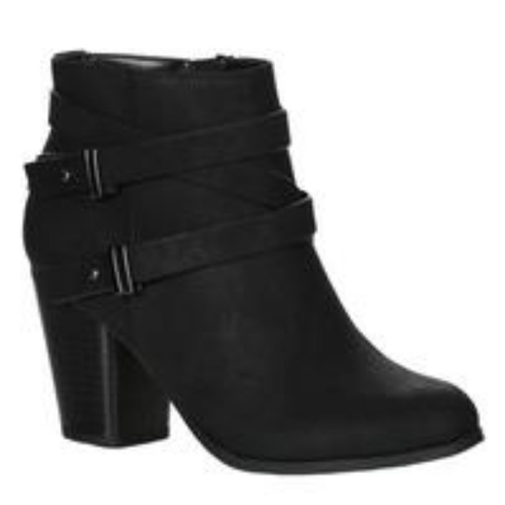 Boots - Picture 3 of 3